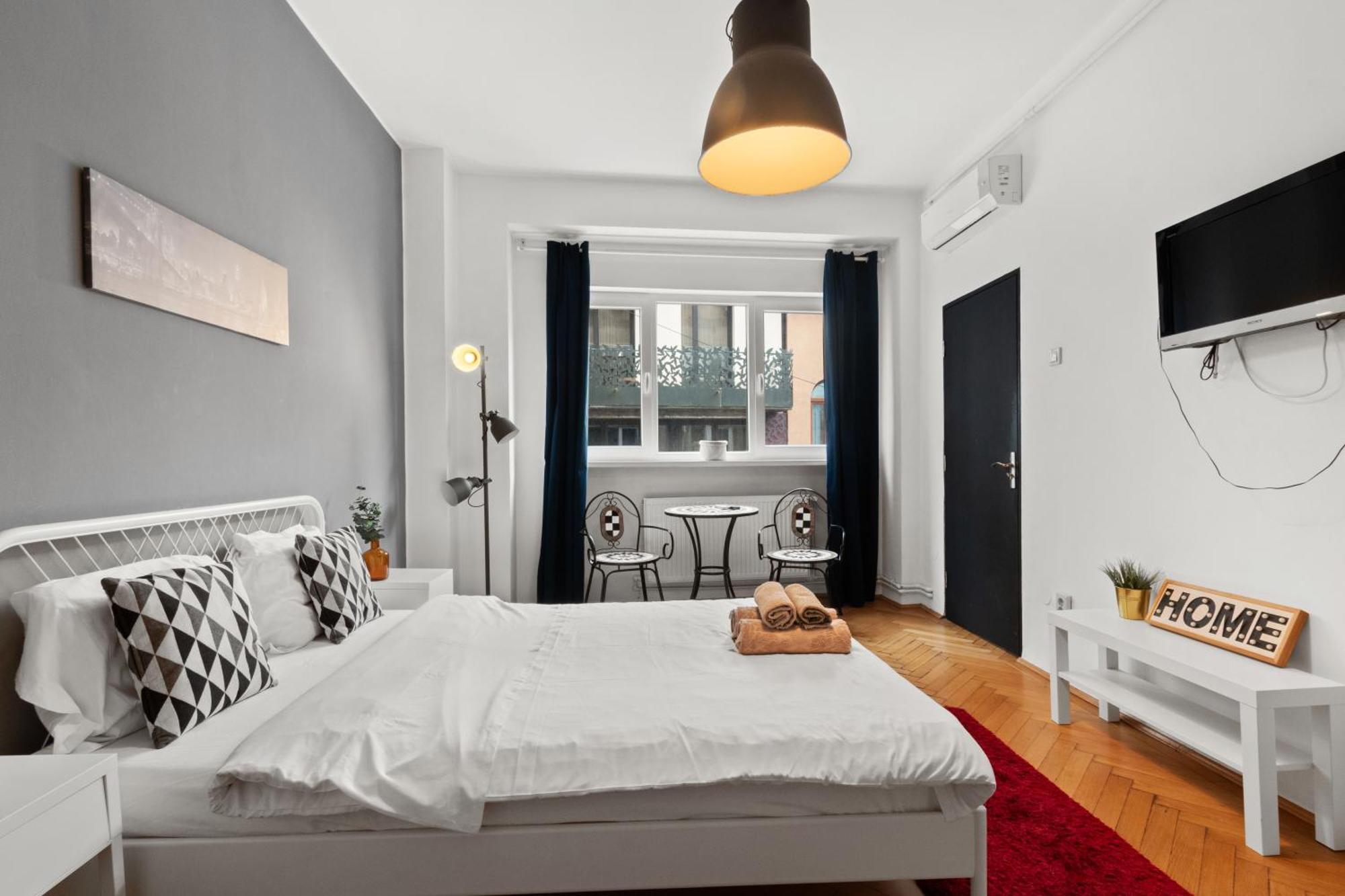 Old Town Studio 23B Apartamento Bucareste Exterior foto